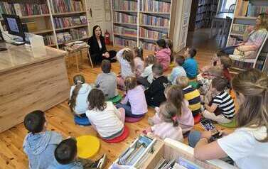 Poznajemy zaw&oacute;d bibliotekarza  2