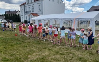 LATO W MIEŚCIE - Zajęcia z animatorem zabaw 20