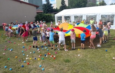 LATO W MIEŚCIE - Zajęcia z animatorem zabaw 61