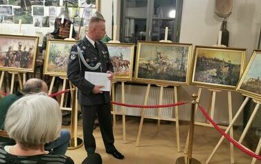 Wernisaż wystawy &bdquo;Malarstwo batalistyczne oczami Grzegorza Jodłowskiego&rdquo; 38