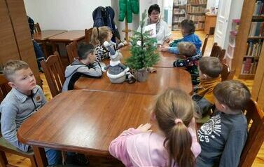 Zimowo-świąteczna lekcja biblioteczna 2  3