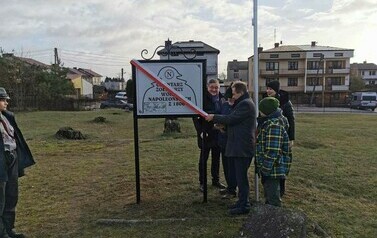 217 lat Francuzi czekali na ten gest 24