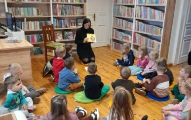 S&oacute;wki i Elfiki w bibliotece 7
