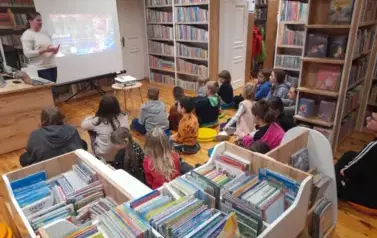 Karnawałowa podr&oacute;ż dookoła świata 11