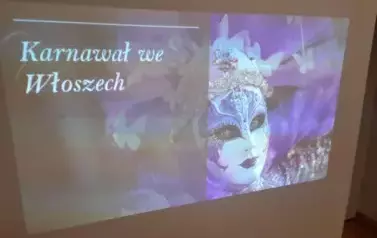 Karnawałowa podr&oacute;ż dookoła świata 22