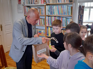 Cała Polska czyta dzieciom c.d 2