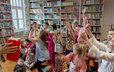 Piąty dzień ferii z biblioteką 31