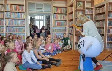 Piąty dzień ferii z biblioteką 67