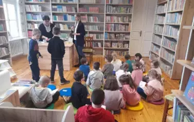 zaw&oacute;d bibliotekarza  27