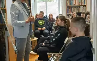 Poniedziałek  16