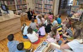 Poznajemy zaw&oacute;d bibliotekarza  2