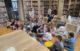 Poznajemy zaw&oacute;d bibliotekarza  11