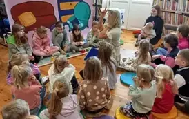 Piąty dzień ferii z biblioteką 36