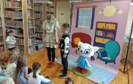 Piąty dzień ferii z biblioteką 50