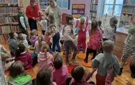 Piąty dzień ferii z biblioteką 61