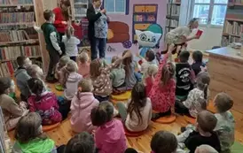 Piąty dzień ferii z biblioteką 63