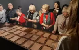   &bdquo;Zwiedzamy z biblioteką&rdquo; Muzeum Powstania Warszawskiego  42