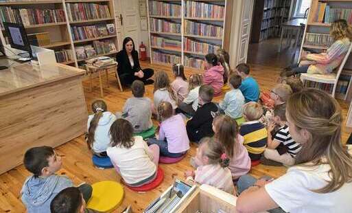 Zdjęcie do Poznajemy zaw&oacute;d bibliotekarza
