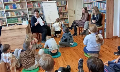 Zdjęcie do Świąteczna lekcja biblioteczna