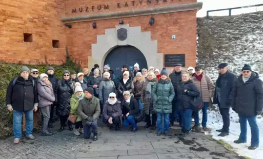 Zdjęcie do &bdquo;Zwiedzamy z biblioteką&rdquo; Muzeum X Pawilonu oraz Muzeum Katyńskie w Warszawie