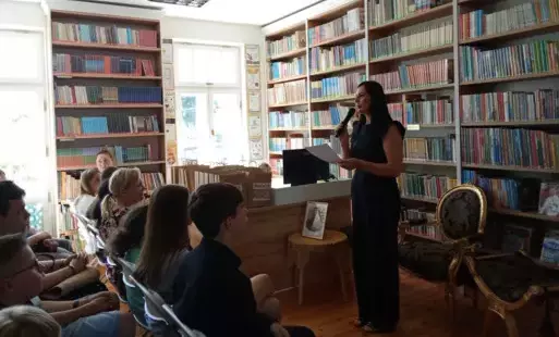 Zdjęcie do Uroczyste wręczenie dyplom&oacute;w i nagr&oacute;d