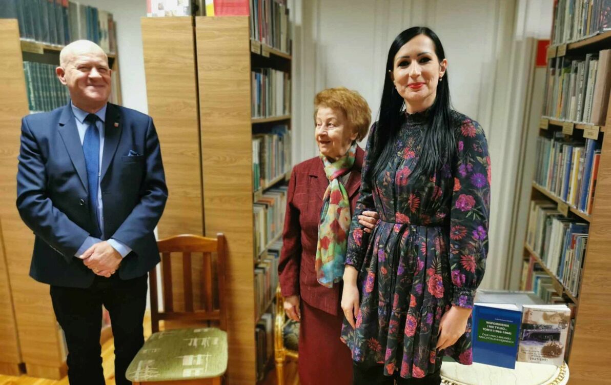 Zdjęcie do Spotkanie autorskie z Zofią Marianną Wr&oacute;bel