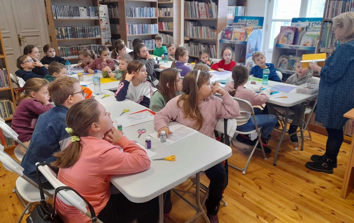 Zdjęcie do Czwarty dzień ferii w bibliotece