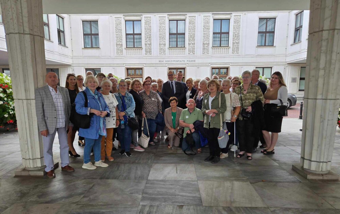 Zdjęcie do Czytelnicy zwiedzali Sejm RP