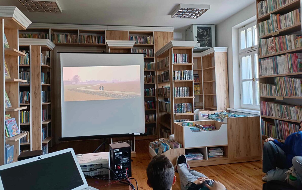 Zdjęcie do Projekcja filmu w ramach nocy Bibliotek 2024
