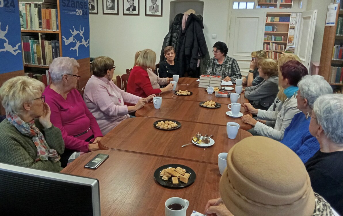 Zdjęcie do Dyskusyjny Klub Książki dla dorosłych