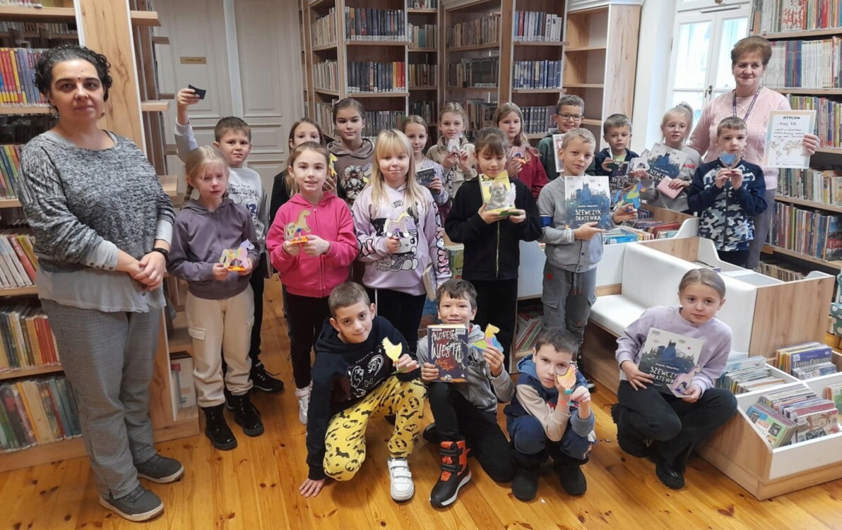 Zdjęcie do Folklor dziecięcy &minus; zabawy naszych babć i dziadk&oacute;w