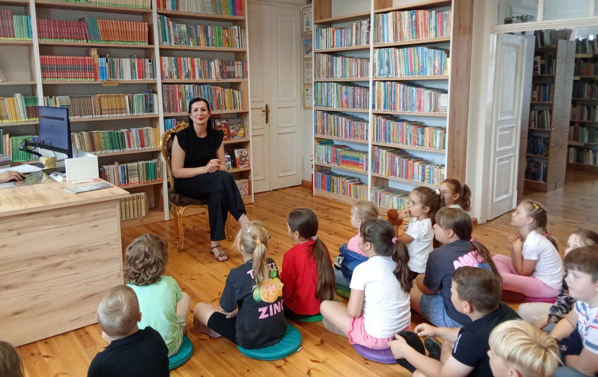 Zdjęcie do Poznajemy zaw&oacute;d bibliotekarza