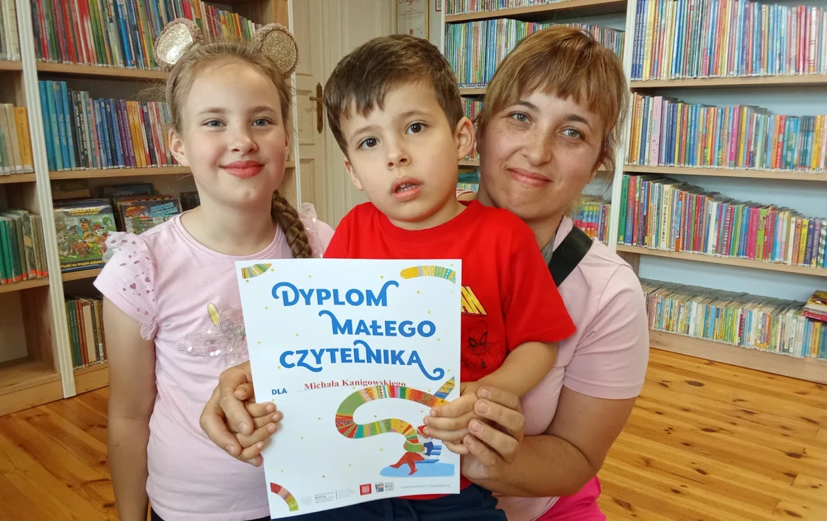 Zdjęcie do Kolejne dyplomy trafiły w ręce przedszkolak&oacute;w!