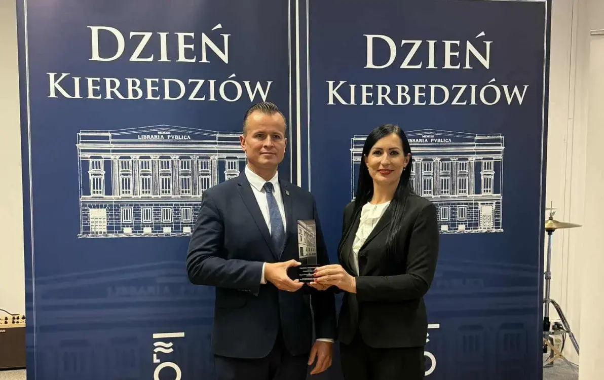 Zdjęcie do Nagroda im. Kierbedzi&oacute;w dla naszej biblioteki!
