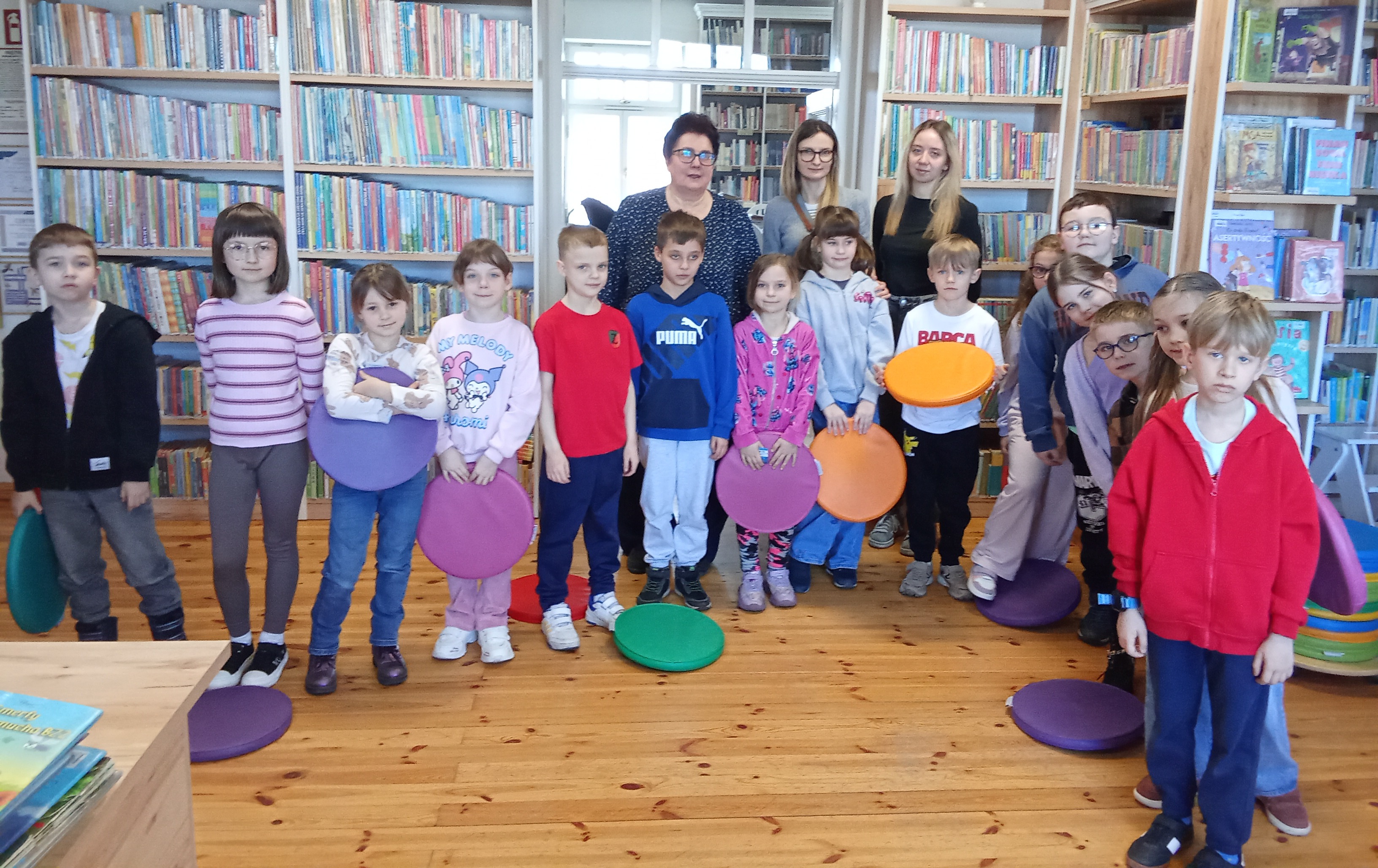 Zdjęcie do Przygoda z sylabami &ndash; lekcja biblioteczna dla Pierwszoklasist&oacute;w.